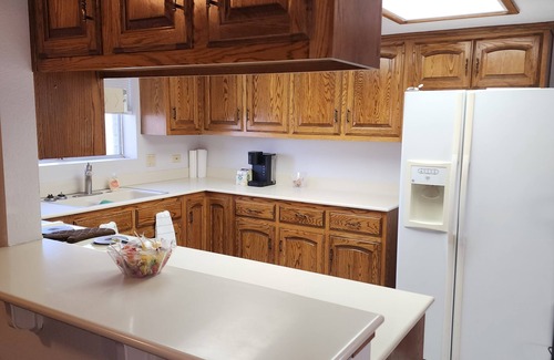 Fort Mohave Casa | Spacious Ample Parking Across from shops & Fast Food. Multiple Family Friendly