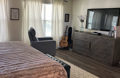 Castle Pines North Casa | Spacious and beautiful home nestled in Castle Pines close to golf courses.