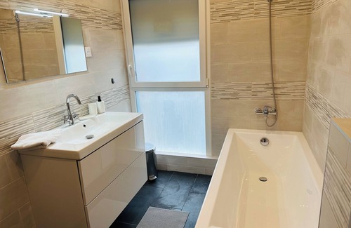 Antony Casa | Spacious and comfortable house