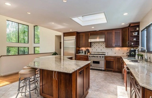 Shinnecock Hills Casa | Spacious and Contemporary Southampton Home Close to Shinnecock Hills,...