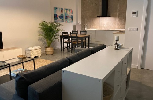 Tabladilla-La Estrella Apartamento | Espacioso y acogedor apartamento con patio cerca de la Plaza de España