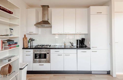 Merenwijk Apartamento | Spacious and luxurious first floor apartment with balcony- Kaag (19)