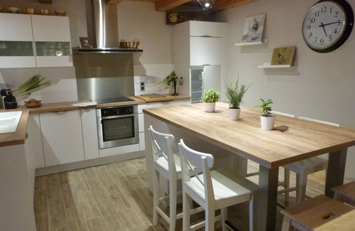 Crest-Voland Casa | Amplio apartamento toda comodidad en chalet. Ambiente acogedor y cálido.