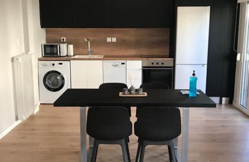 Nea Smirni Apartamento | Spacious Apartment In N. Smirni