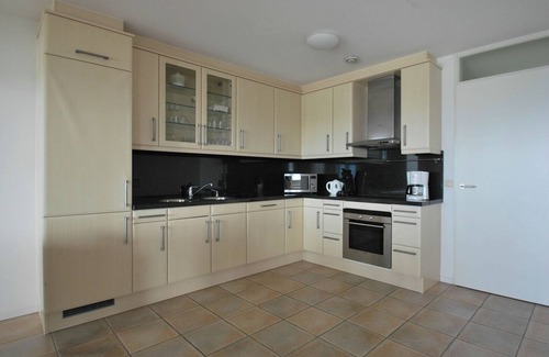 Makkum Apartamento | Luxurious apartment for 4 persons right at the IJsselmeer