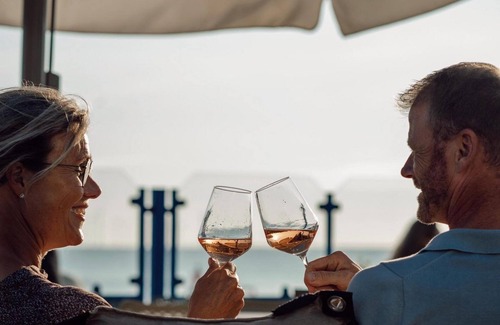 Makkum Apartamento | Luxurious apartment for 4 persons right at the IJsselmeer