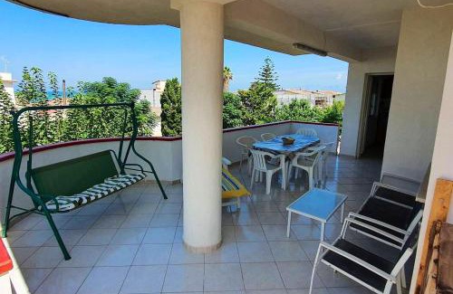 Alcamo Marina Apartamento | Spacious apartment with sea view in Alcamo, 180 m²