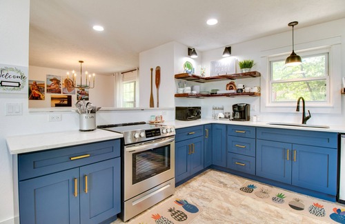 Lakeview Casa | Spacious Arkansas Lake House - 2 Mi to Boat Launch