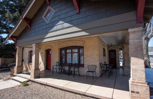 Downtown Flagstaff Apartamento | Spacious Artist Loft with Mountain Views #3