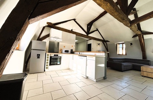 Bourges Apartamento | Apartamento-Baño privado con ducha-Vista a la Ciudad