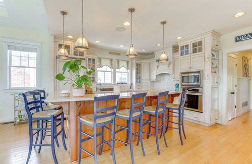 Avalon Casa | ¡NUEVO! Grand Avalon Beach House - ¡A 2 cuadras del agua!