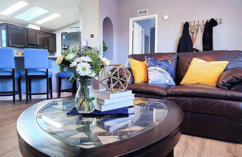Page Casa | Spacious backyard with games/Grill & fire pit/2 Kings/Boat parking/Dogs welcome
