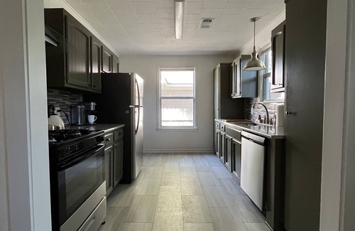 Monroe Casa | Spacious Bohemian Bungalow. Pet-friendly & centrally-located w/ play nook!