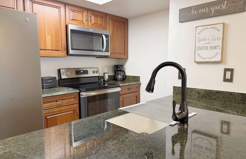 Royal Palm Bay Condominio | Spacious Boho Retreat 15 Minutes From Disney, Near Highways, Airport, Shopping
