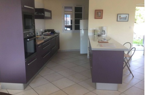 Lancon-Provence Casa | Spacious, bright village house close to tourist attractions