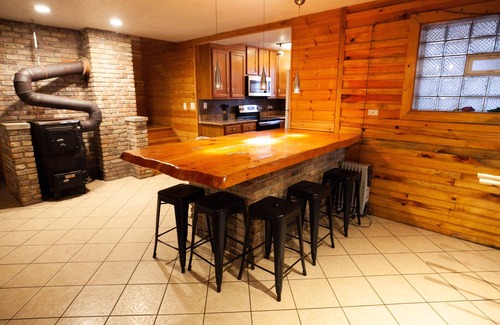 Friendship Cabina | Spacious cabin with two full kitchens