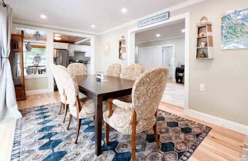 Woods Hole Casa | Spacious Cape Cod Escape Stoney Beach, Ferry & Shining Sea Bikeway.Bike.Grill