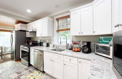 Woods Hole Casa | Spacious Cape Cod Escape Stoney Beach, Ferry & Shining Sea Bikeway.Bike.Grill