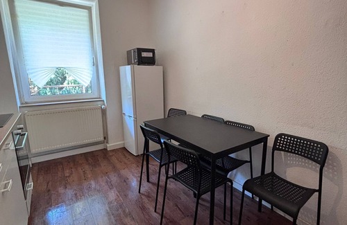 Zeitz Apartamento | Spacious Central 3Bedroom flat for 8 guests