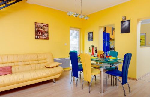 Kotor Apartamento | Spacious Central Magik