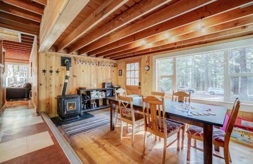 Mill Creek Casa | Spacious Classic Cabin Retreat- near Lassen