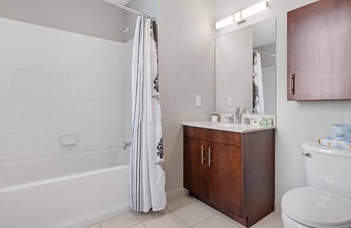 Hudson Exchange Apartamento | Spacious & Clean 1BR | Full Kitchen | Washer/Dryer | by GLS