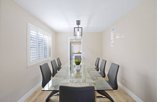 Garden Grove Casa | Spacious Clean Home w/ Quality Furniture close to Disneyland & Huntington Beach!