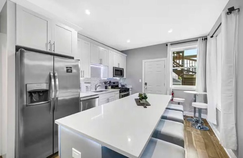 Forest Park Condominio | Spacious & Comfortable 3 Bedrooms + Bonus Room