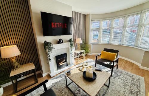Wyken Casa | Spacious, Contemporary 2-bed House - Hosted by Hutch Lifestyle