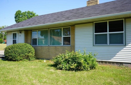 Pelican Rapids Casa | Spacious Corner Lot Home in Pelican Rapids