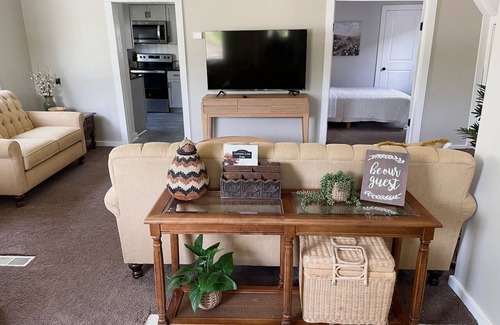 Chippewa Lake Casa | Spacious Cottage #7 @ Chippewa Lake