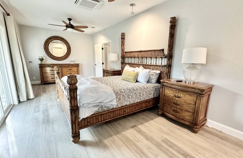 Winters Otro | Spacious Country home...hot tub & huge pool!