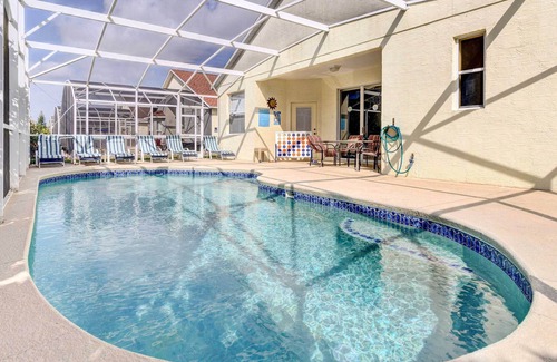 Westbury Casa | Spacious Davenport House Rental w/ Lanai & Pool!