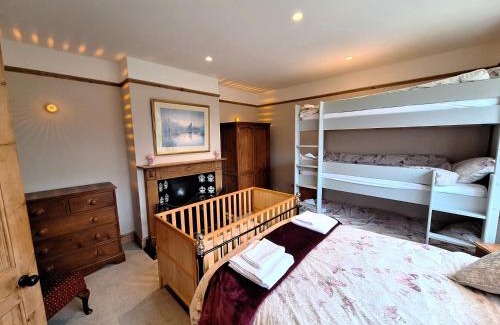 Repps with Bastwick Casa | Spacious Dog Friendly Family Home on Norfolk Coast