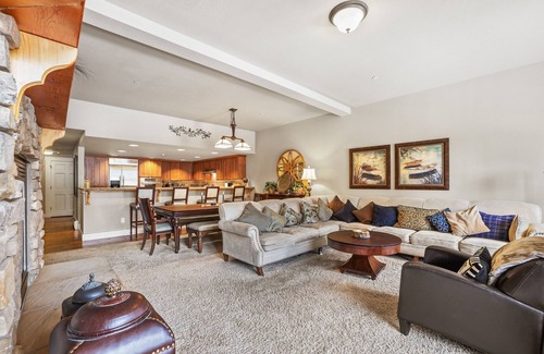 Kirkwood Casa | Spacious Elegance-Kirkwood-Timber Ridge 3 Bedroom 3 Residence