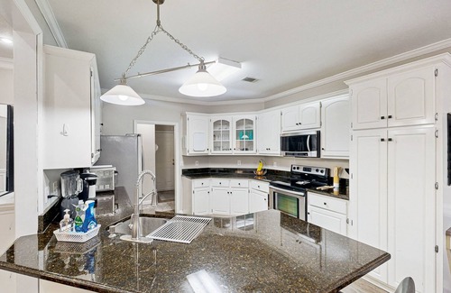 Evans Casa | Spacious, elegant home with backyard & deck - near Augusta National