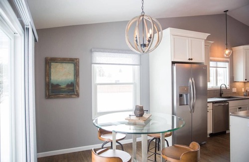 Janesville Casa | Spacious Executive 2BR Home Near Shopping & Dining