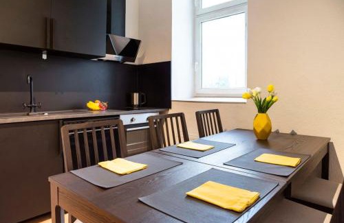 Gleimviertel Apartamento | Spacious Family Apartment at Mauerpark plus SelfCheckIn