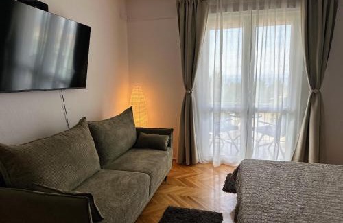 Ratac Apartamento | Spacious family apartment near the beach