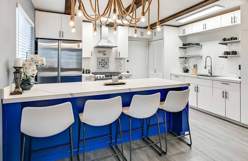 San Ysidro Casa | Spacious Family Getaway w/ Grill, Firepit & Patio