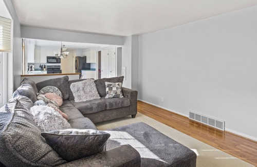 Greece Casa | Spacious Family Oasis! 4bed 2.5ba
