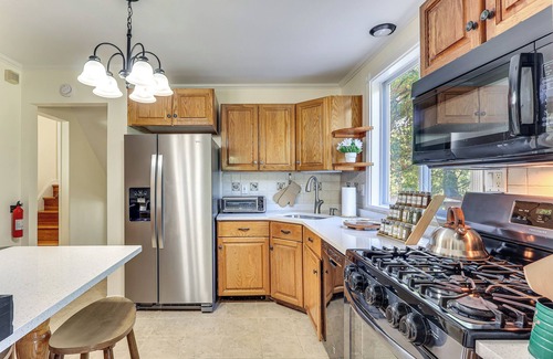 Fanwood Casa | Spacious Fanwood Home w/Decks, Walk to Park!