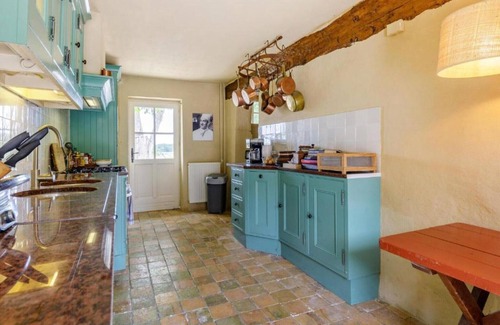 Palluau-sur-Indre Otro | Spacious farmhouse with garden in Val de Loire