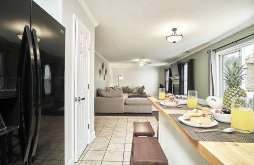 Noblesville Casa | Spacious for Groups & Families~Private Yard~Walk to Ruoff~Dog Friendly!