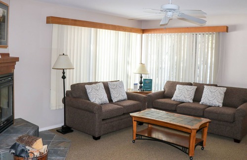 Columbia Falls Condominio | Spacious Golf Front 2 Bed Condo