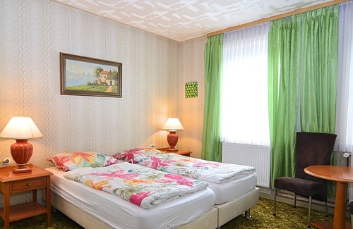 Zorge Casa | Espaciosa casa de vacaciones en Zorge cerca del bosque