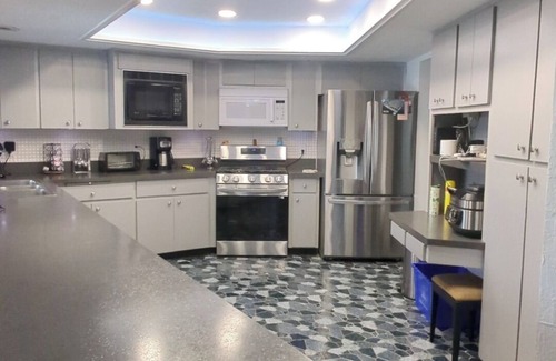 Gulf Harbors Casa | Spacious Gulf water front 4B/3B, pet friendly & pool. Boat lift not included.
