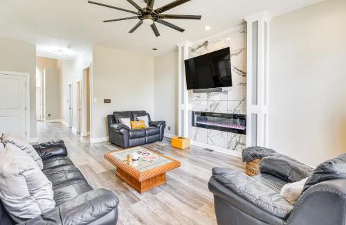 Newport News Casa | Spacious Hampton Vacation Home Near Beaches!