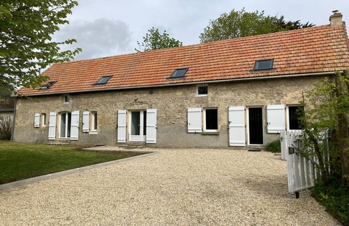 Asnieres-en-Bessin Casa | Amplia casa de vacaciones cerca de la playa de Omaha