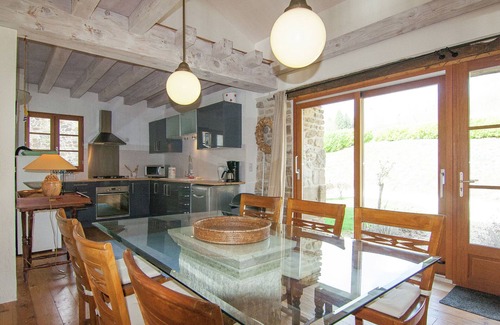 Roussines Cabaña | Espaciosa casa de vacaciones con piscina